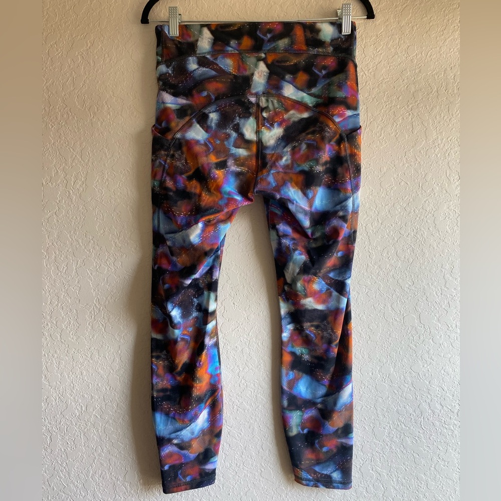 Lululemon Power Thru High-Rise Tight 25" in Hyper Drift Multi ~ Size 8 - Picture 7 of 11